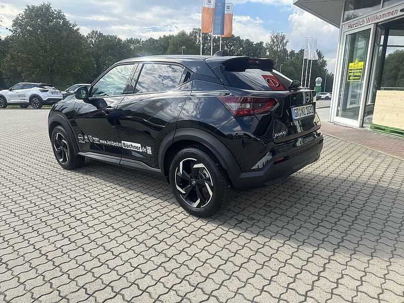 Nissan Juke 1.6 Hybrid 4AMT N-Connecta