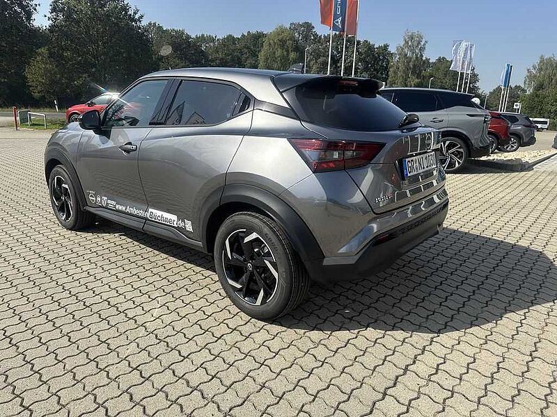 Nissan Juke 1.6 Hybrid 4AMT N-Connecta