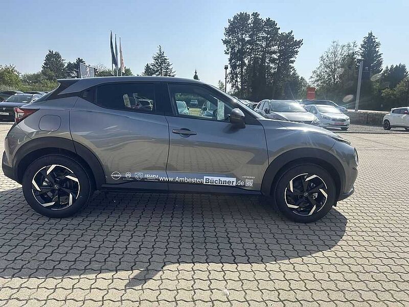 Nissan Juke 1.6 Hybrid 4AMT N-Connecta