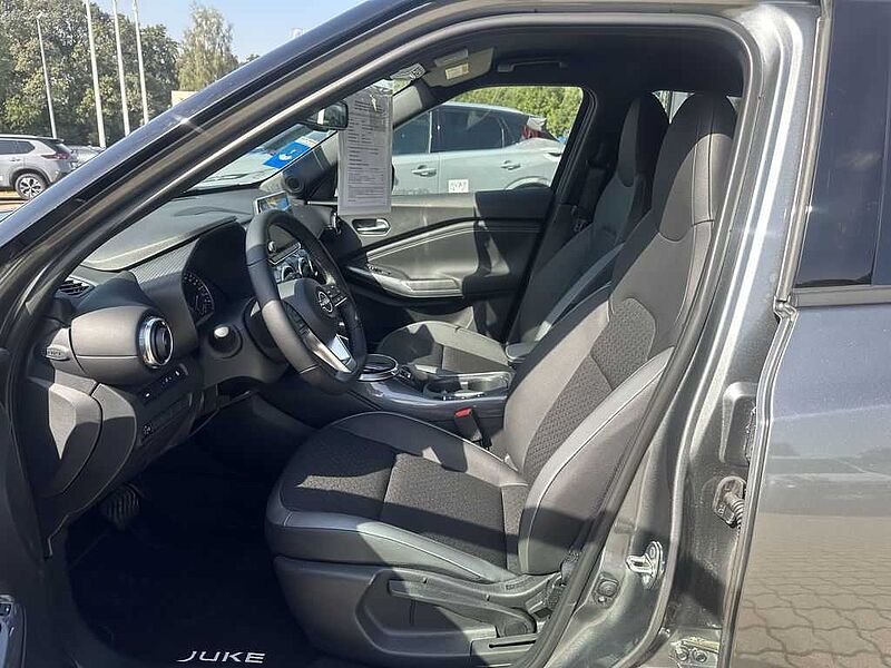 Nissan Juke 1.6 Hybrid 4AMT N-Connecta