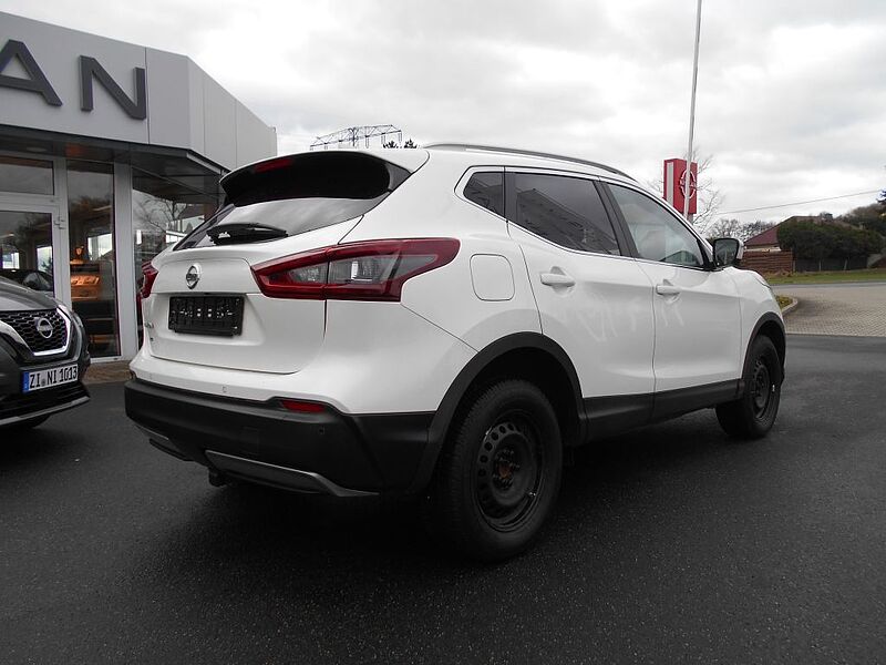 Nissan Qashqai 1.3 DIG-T N-CONNECTA